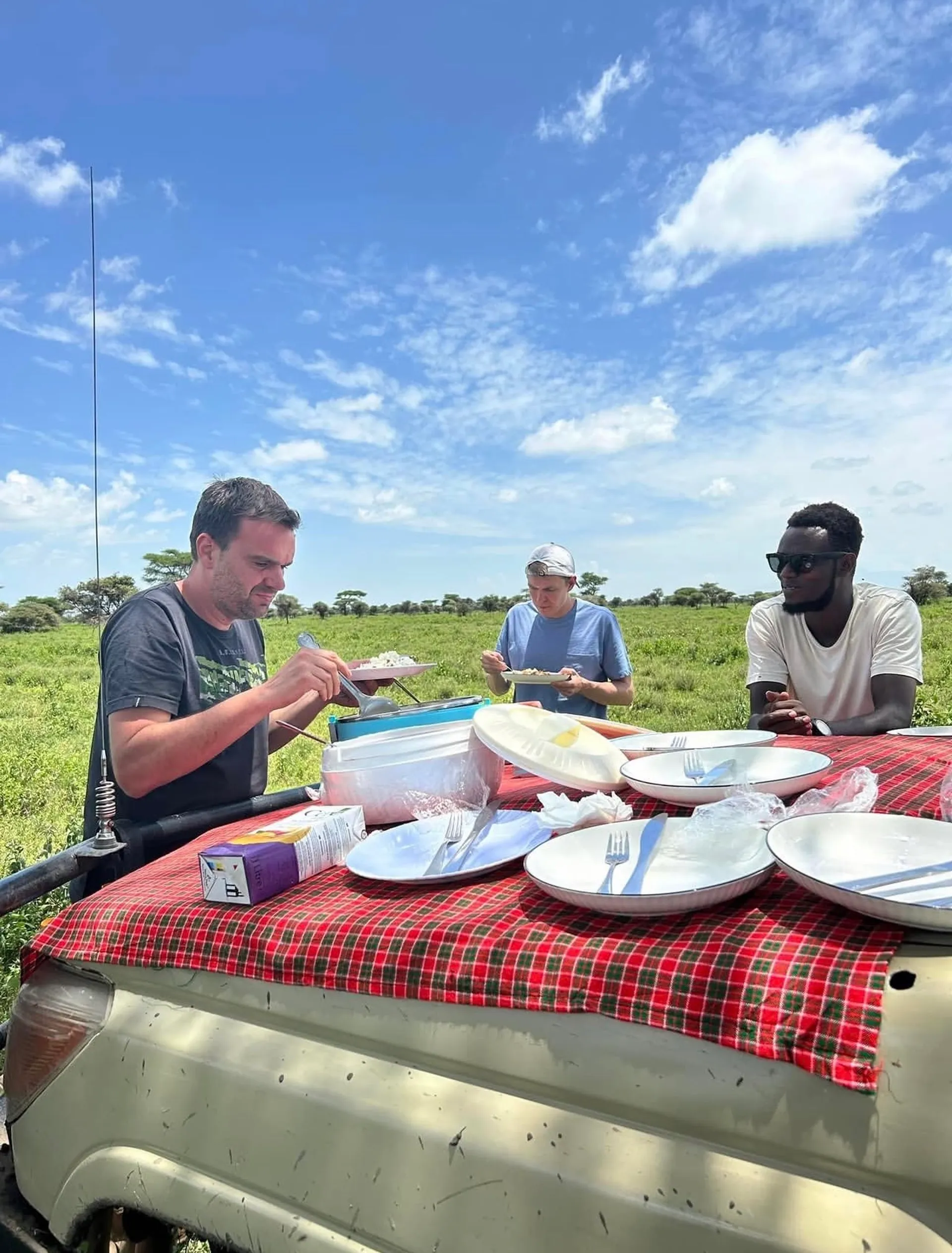 Bush lunch on safari